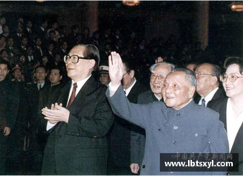 体育明星与伟人：究竟是伟人还是伟人为中心的象征